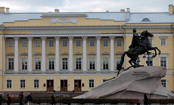 КС изучит дело о правах на квартиру в Крыму с недружественным продавцом