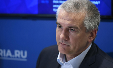 Аксенов заявил о национализации имущества украинских олигархов в Крыму