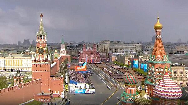 Путин: наши отцы, деды и прадеды защитили родную землю