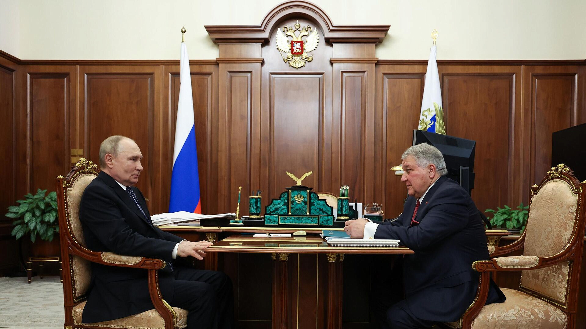 ����� �� ������� � ����������� �������� ���� ���� �������������� ����������