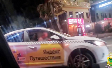 В Сочи задержали пьяного таксиста
