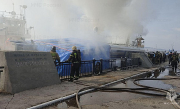 В Тольятти потушили пожар на прогулочном судне