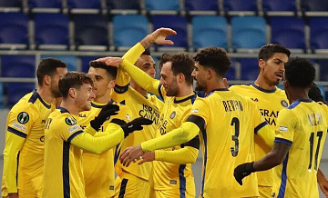 УЕФА оштрафовал "Маккаби" за кричалки фанатов про палестинцев в матче ЛЕ