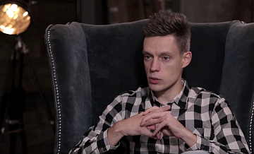 Юрия Дудя* поместят в СИЗО при возвращении в Россию, заявил юрист