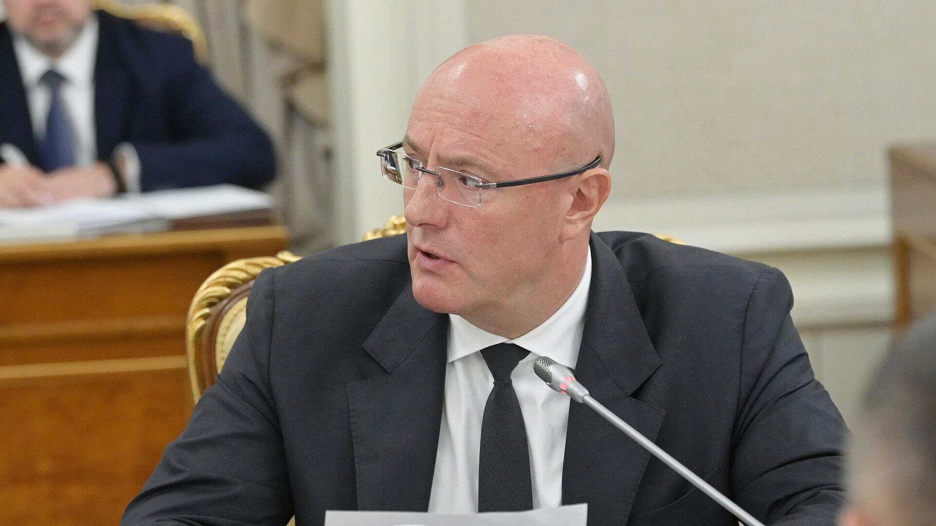 Чернышенко утвердил группу по введению курса "Моя семья" Чернышенко утвердил группу по введению курса "Моя семья"