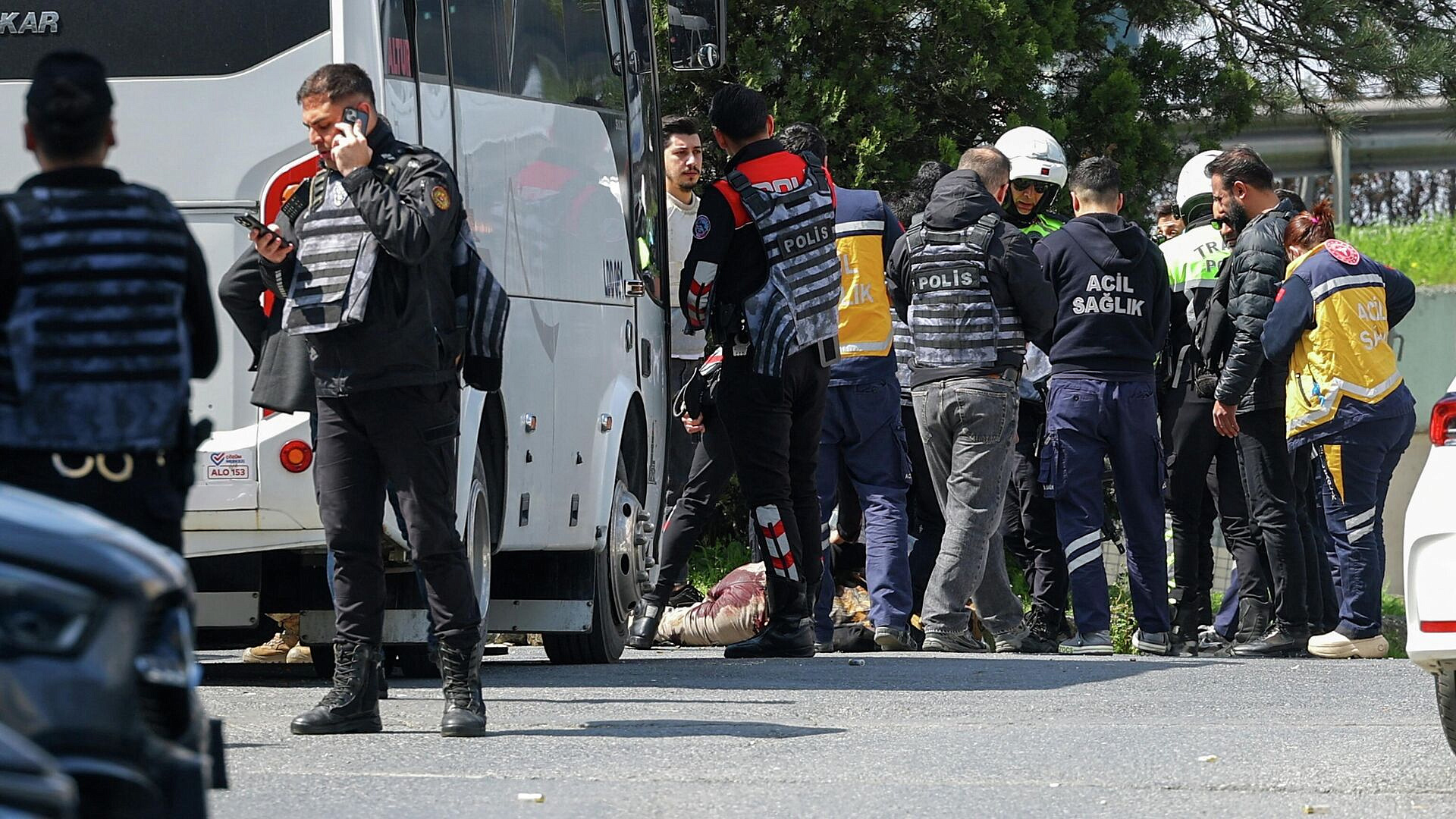 В Турции начали расследование нападения на консульство Израиля