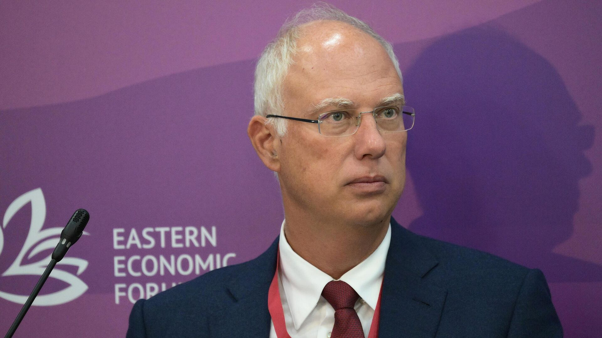 Дмитриев заявил, что Мерц добьется успеха, если будет следовать его советам