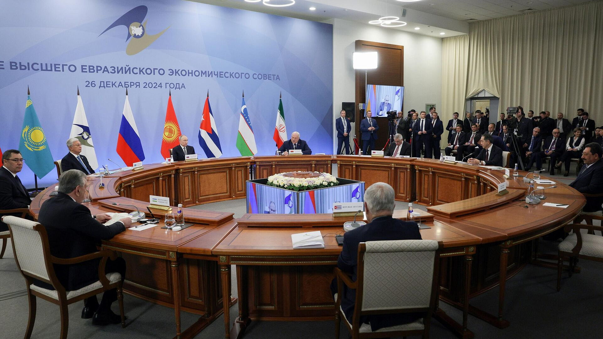 ����� �������� ����� ���������� � ������� �� ������ ����