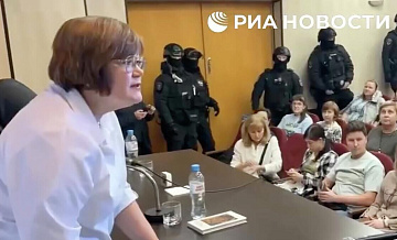 В Петербурге уволили из вузов двух кураторов проукраинской секты