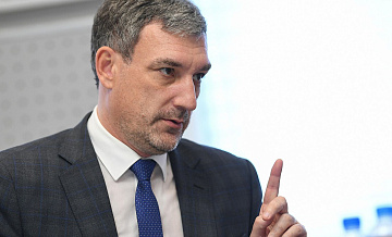 Губернатор Приамурья проголосовал на выборах президента