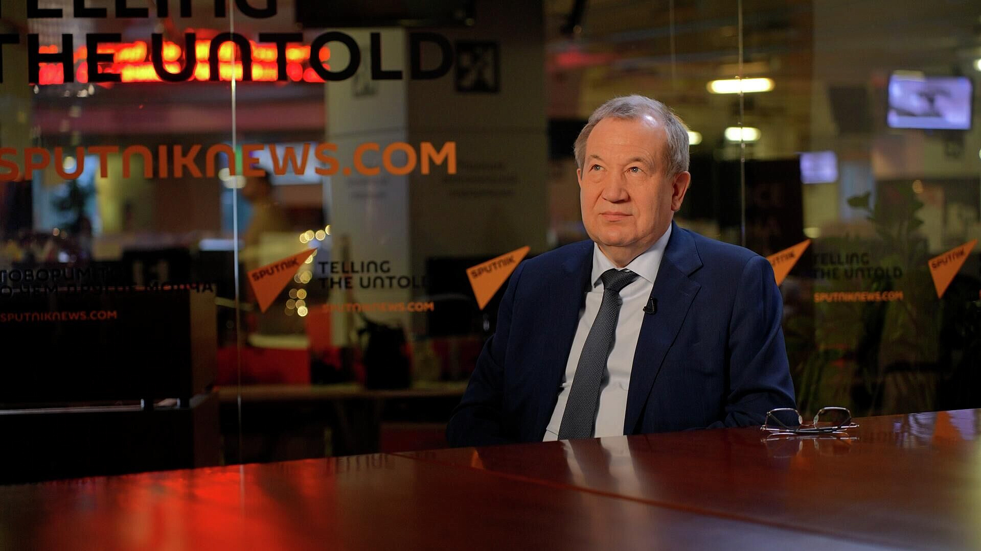 Около 40 процентов научных открытий происходят случайно, заявил глава РАН