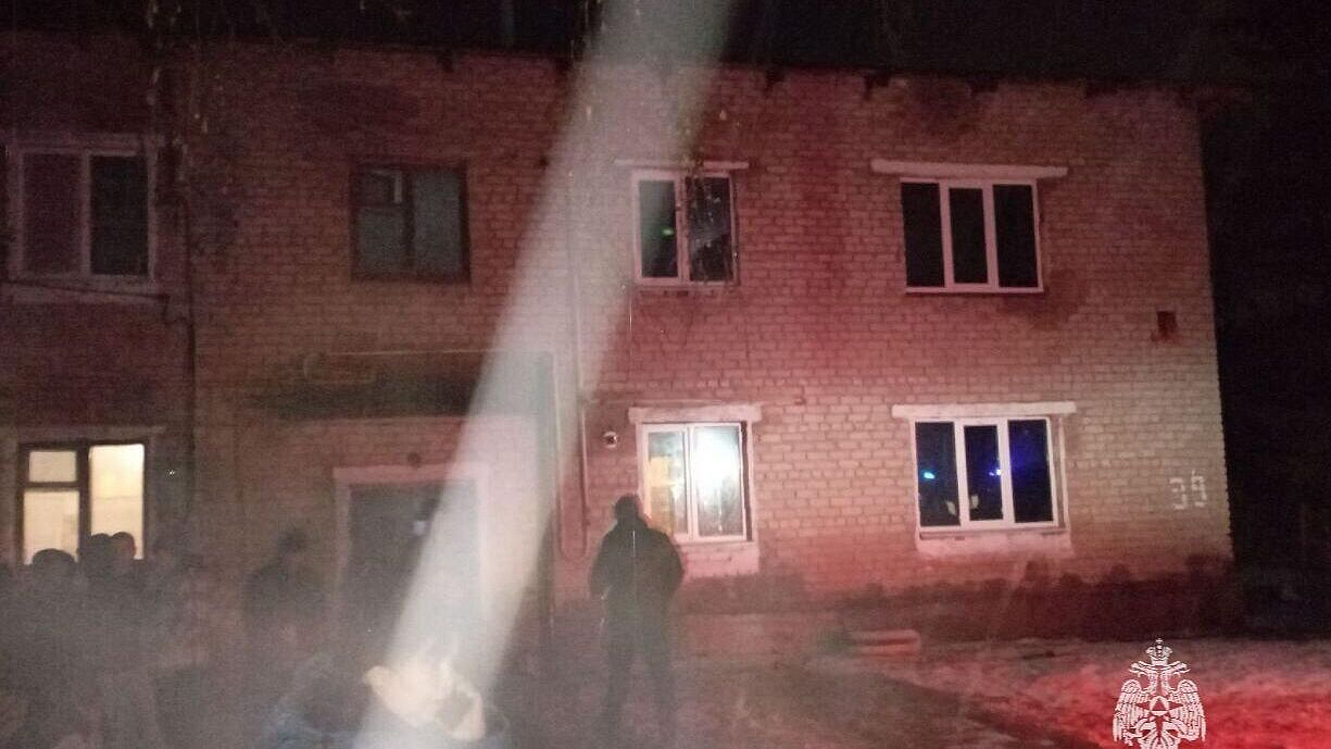 В Башкирии психологи помогают матери пятерых детей, погибших при пожаре