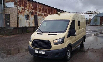 Новгородцы отправили бойцам СВО бронированный автомобиль