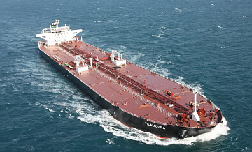 У побережья Ливии произошел взрыв на заходившем в Россию танкере, пишут СМИ