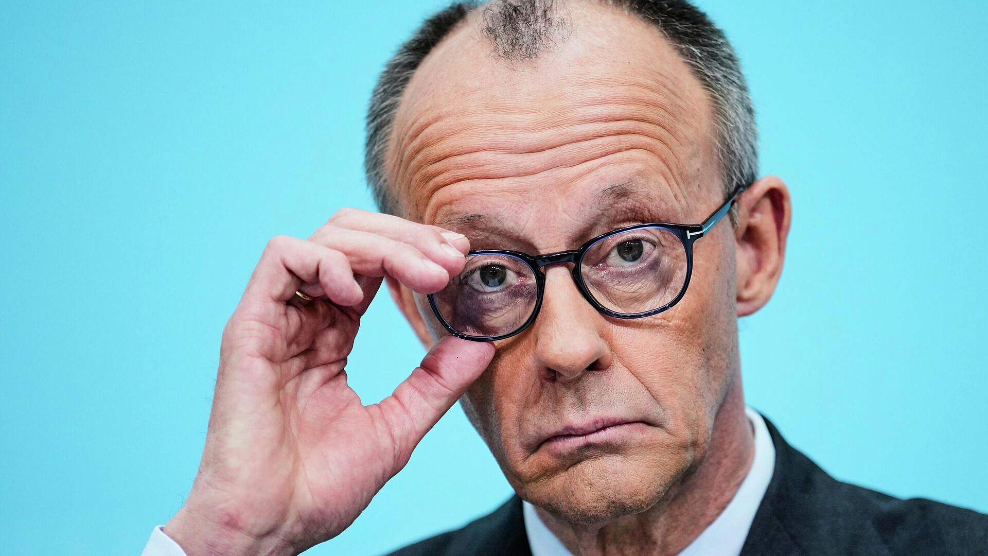 Мерц не видит повода ослаблять санкции в отношении России