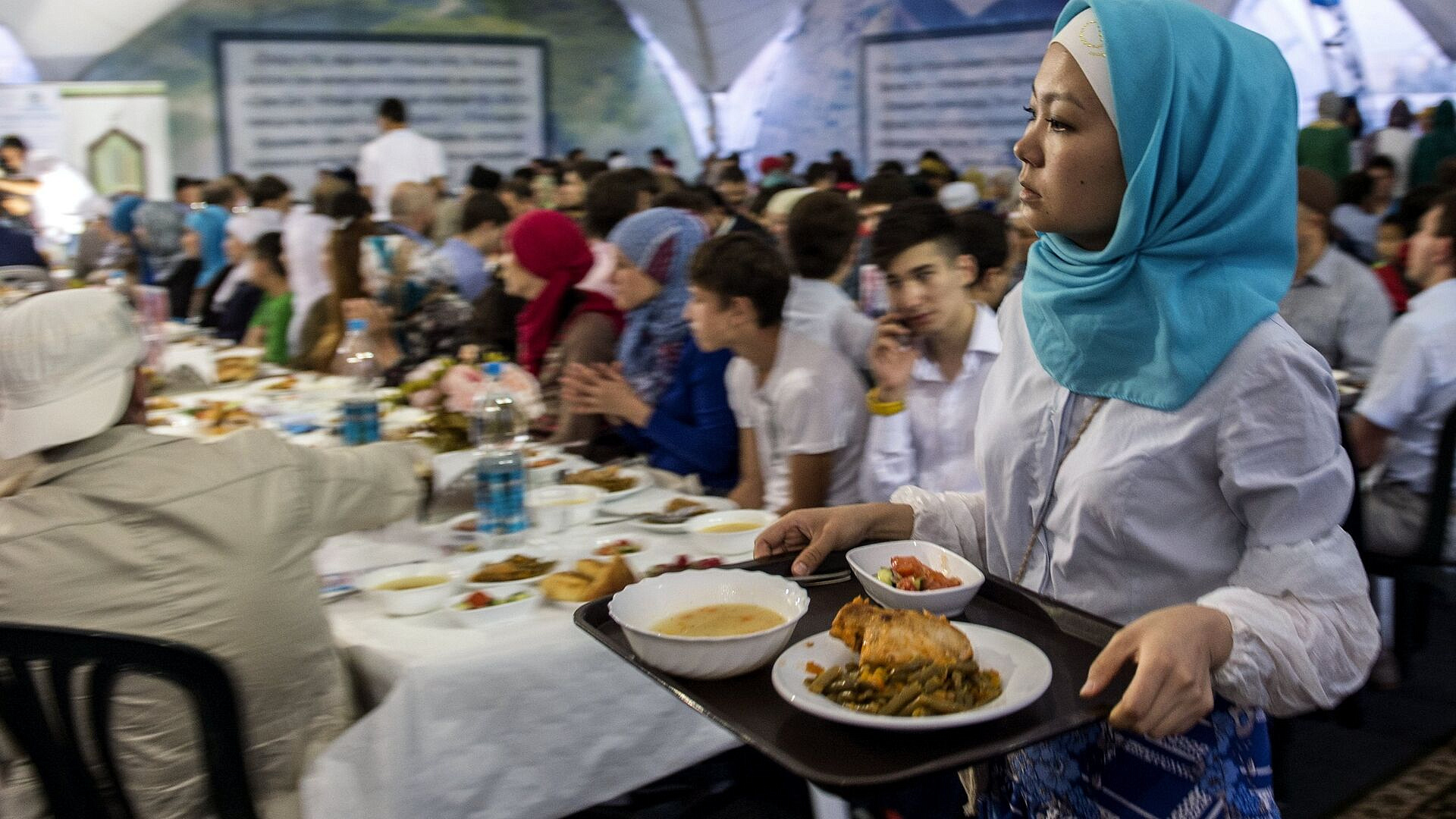 В Москве к юбилею Победы пройдет "Шатер Рамадана" 