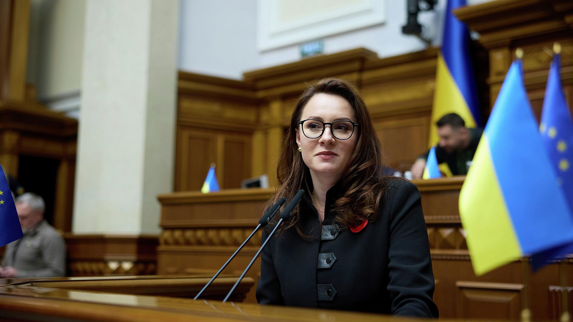 ������� �������� ������������� ����� ����������, ��������� � �������