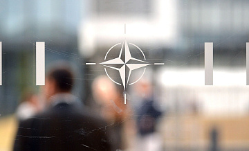 СМИ: в НАТО не уверены, примут ли США участие в новом пакете помощи Украине