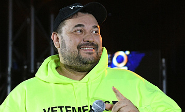 Сергей Жуков просит о запрете требовать блокировки фильма "Руки Вверх"