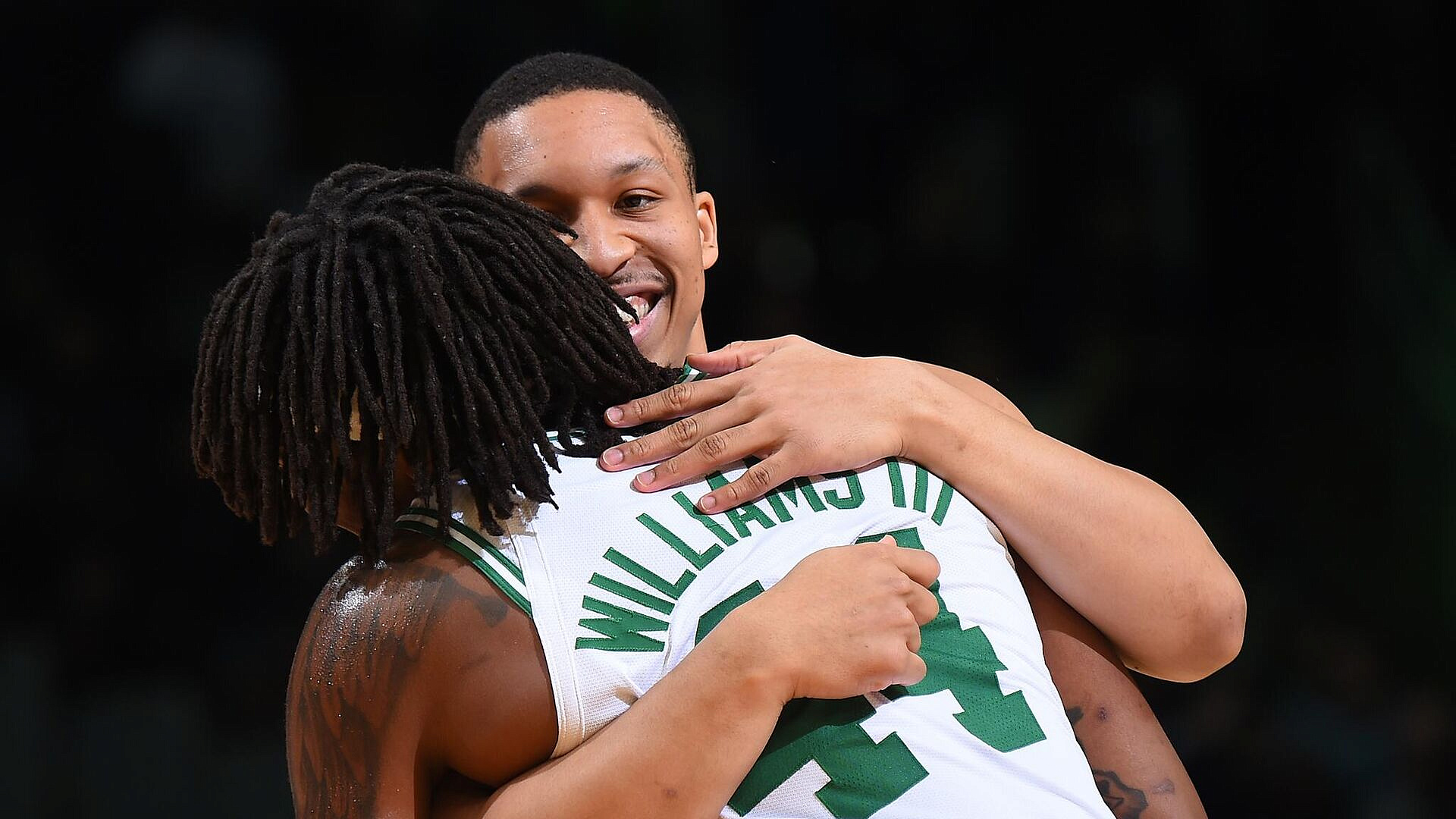 Дабл-дабл Тейтума помог "Бостону" одержать победу над "Торонто" в матче НБА