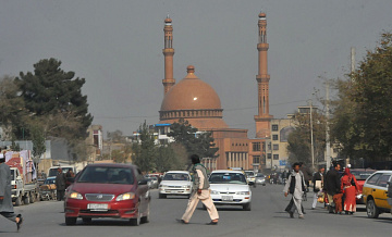 Афганским таксистам запретили работать на машинах "неправильного" цвета