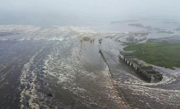 На Камчатке отремонтируют поврежденную во время землетрясения поликлинику