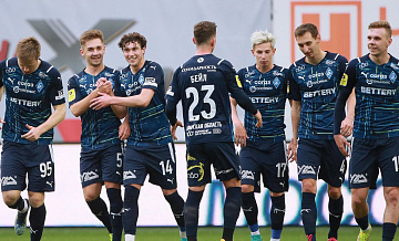 Футболисты "Крыльев Советов" и КАМАЗа устроили массовую драку