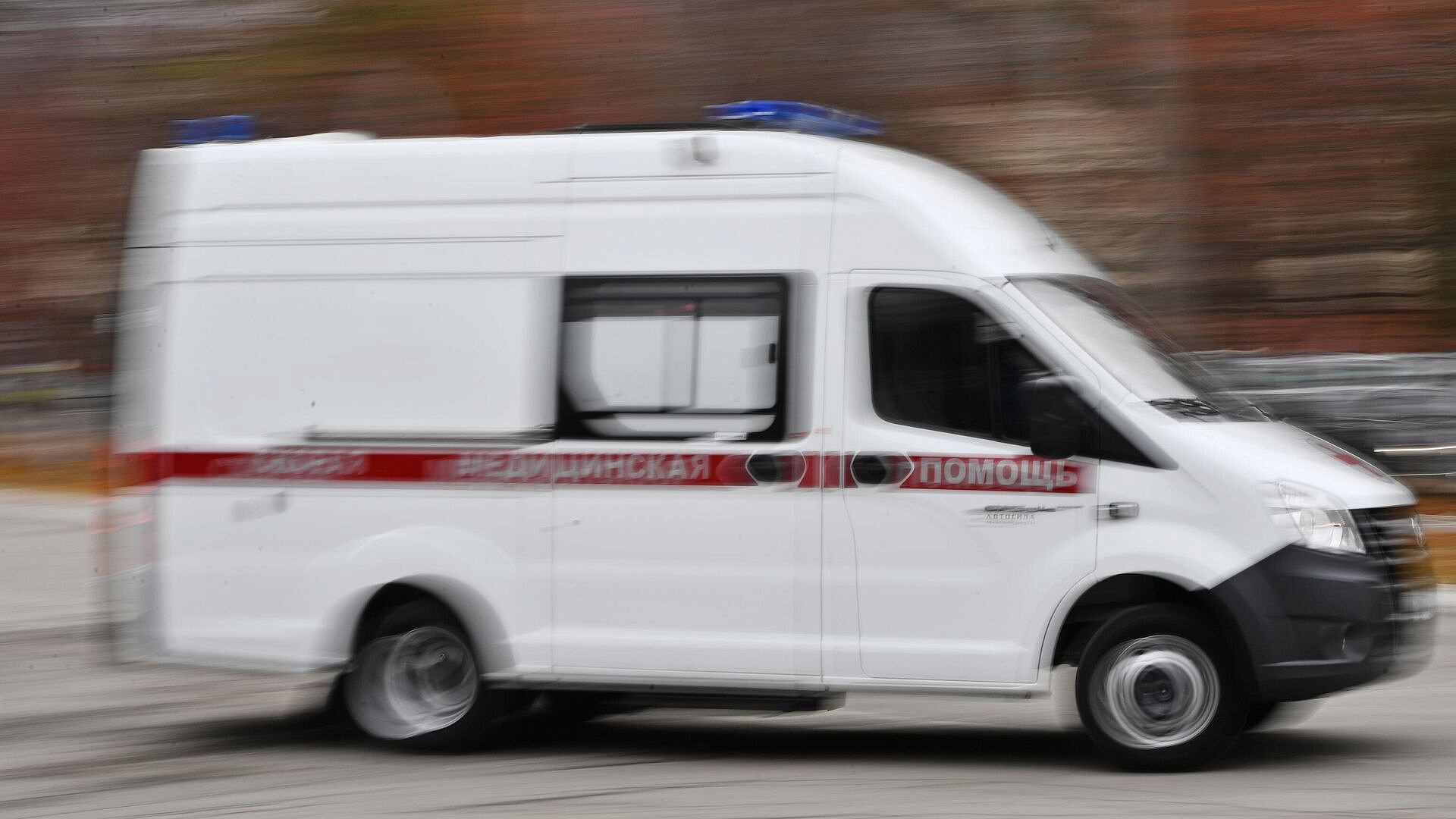 В Самарской области автобус съехал в кювет на трассе