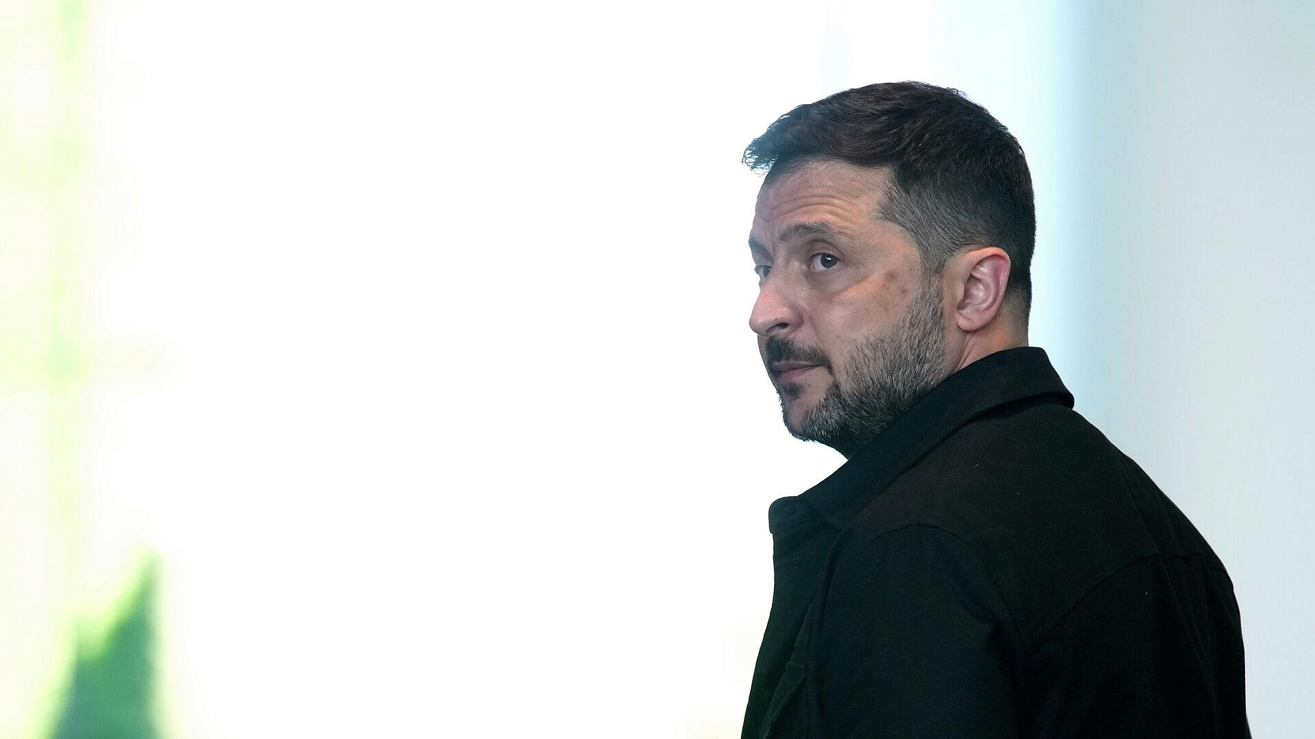 "Все ближе": на Западе внезапно заговорили о дате ухода Зеленского