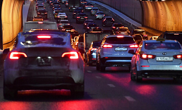 В Москве перекрыли движение на участке Боровского шоссе