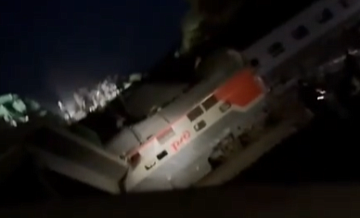 Пассажиров сошедшего под Брянском поезда будут сопровождать медбригады