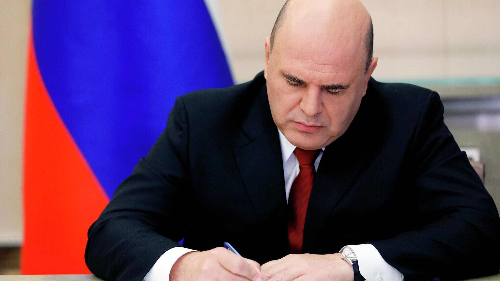 Мишустин поручил разработать перечень для нацпроекта "Биоэкономика" Мишустин поручил разработать перечень для нацпроекта "Биоэкономика"