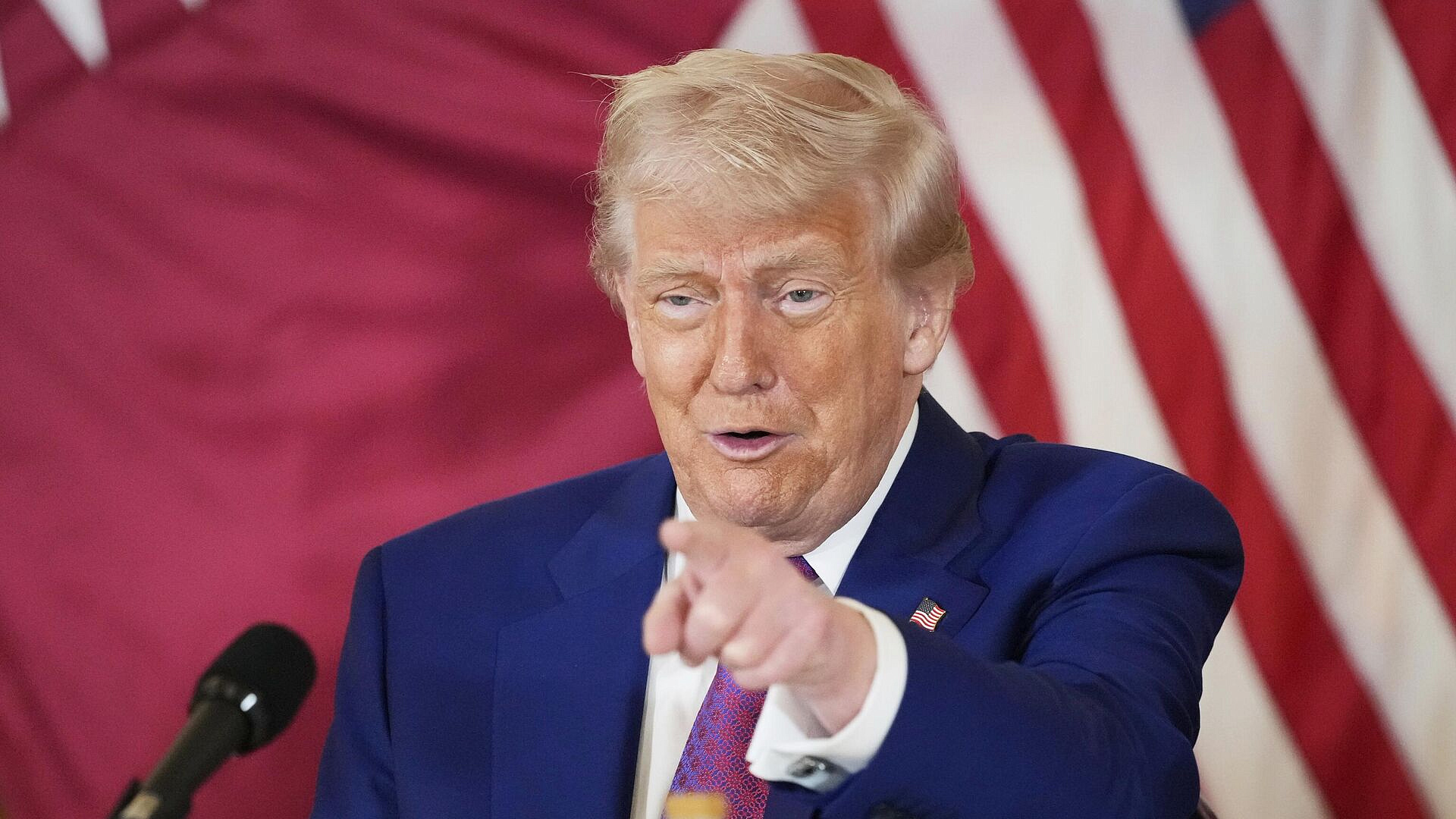 "Называет его другом": на Западе определили нового союзника Трампа "Называет его другом": на Западе определили нового союзника Трампа