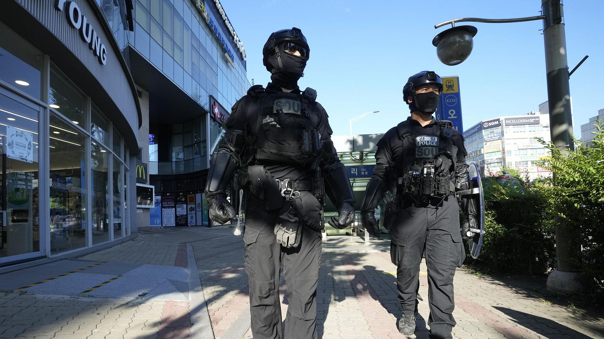 В Южной Корее задержали главу и экс-главу командования разведки МО