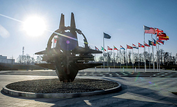 Страны Восточной и Северной Европы больше всех в НАТО тратят на вооружение