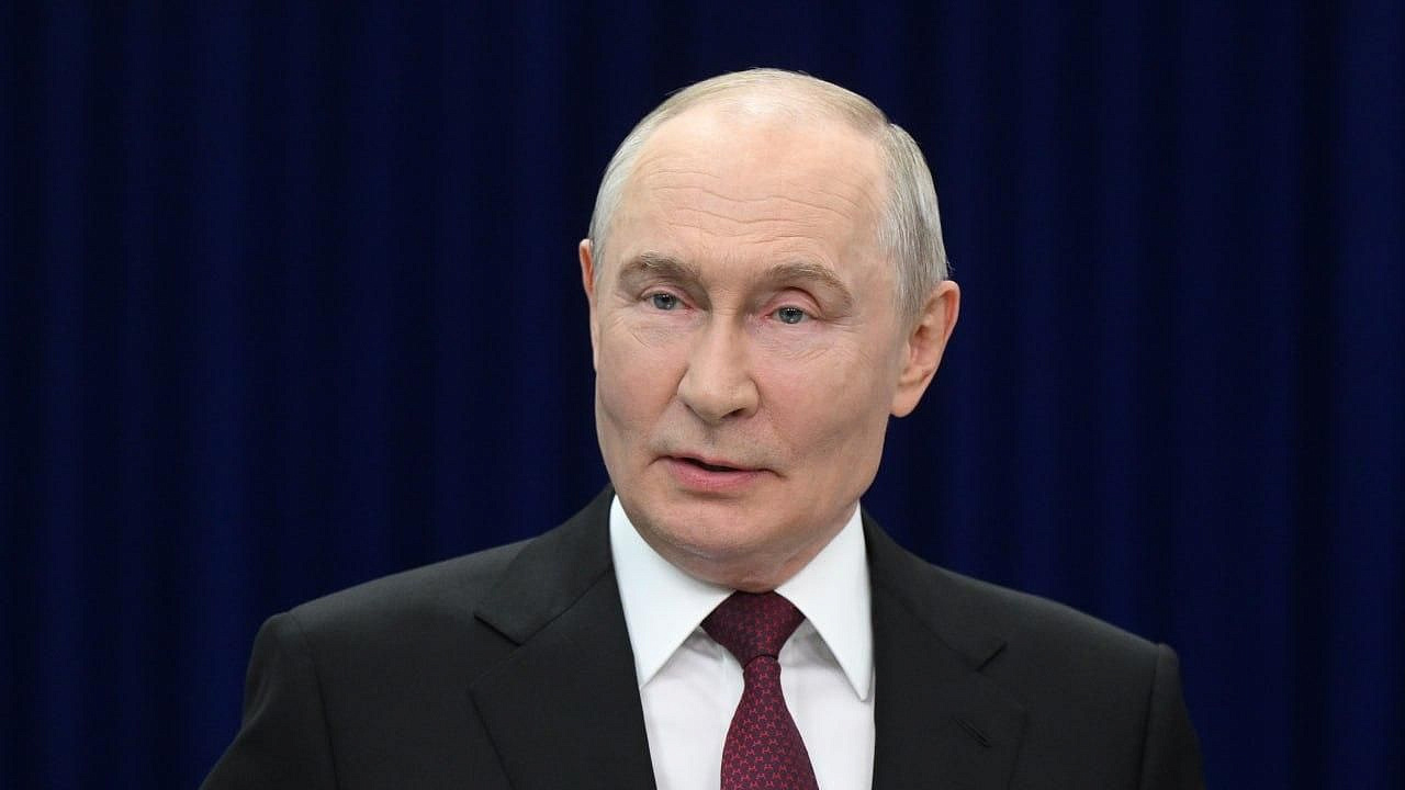 "Особенно пугает". В Британии запаниковали после слов Путина