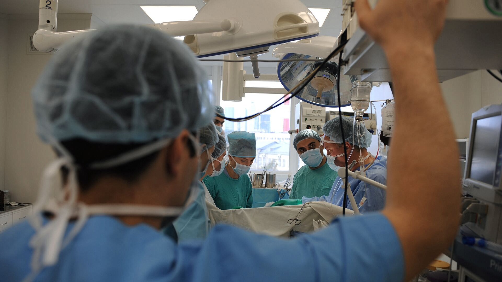 Мальчику, покусанному хаски в Сочи, сделали очередную пластическую операцию