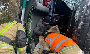 В ДТП в Карелии пострадали четверо белгородцев, сообщил Гладков