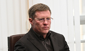 Экс-гендиректора "Фонбета" Анохина доставили в суд в Москве