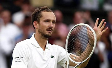 Медведев поднялся на 12-е место в рейтинге ATP