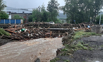 В Свердловской области затопило семь мостов