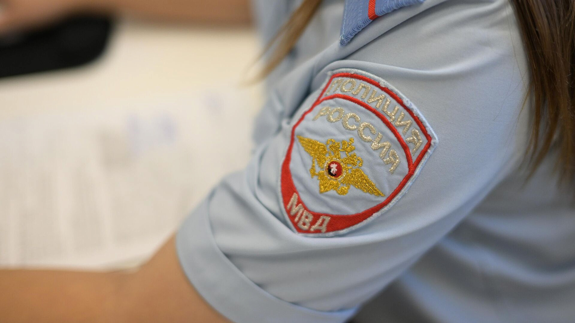 В Бурятии девушка без прав въехала в дом