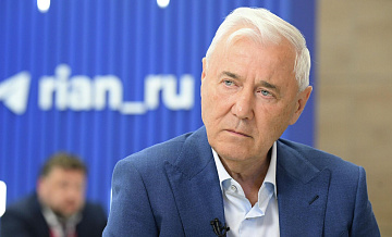ЦБ продолжит снижать ключевую ставку, заявил Аксаков