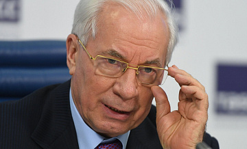 Экс-премьера Украины Азарова избрали академиком РАН