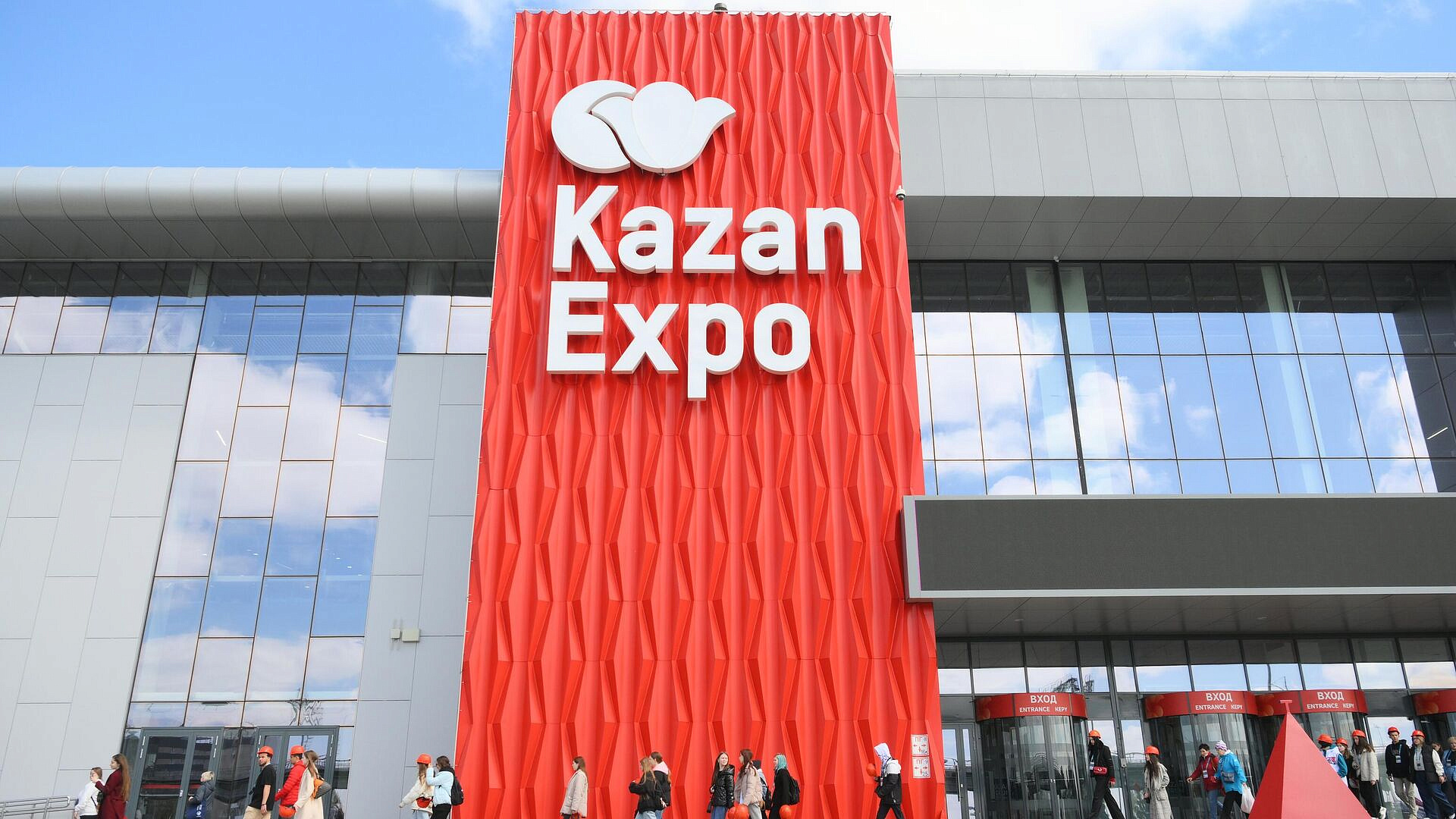 Дагестан хочет перенять опыт Татарстана в развитии оборонных предприятий