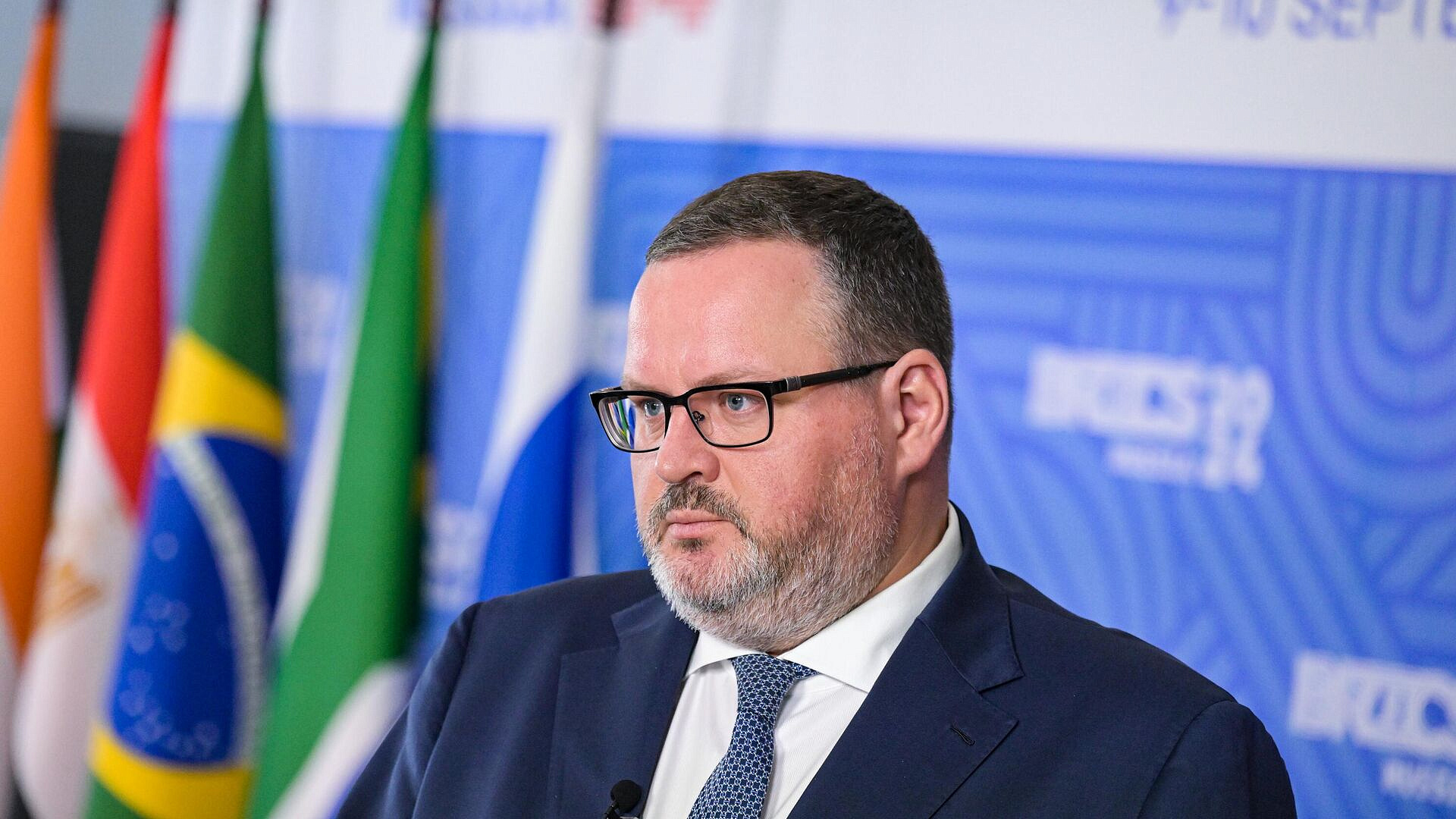 Минтруд планирует легализовать 1,3 миллиона работников в 2026 году