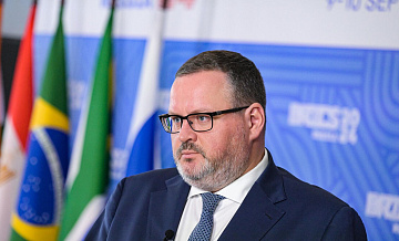 Минтруд планирует легализовать 1,3 миллиона работников в 2026 году