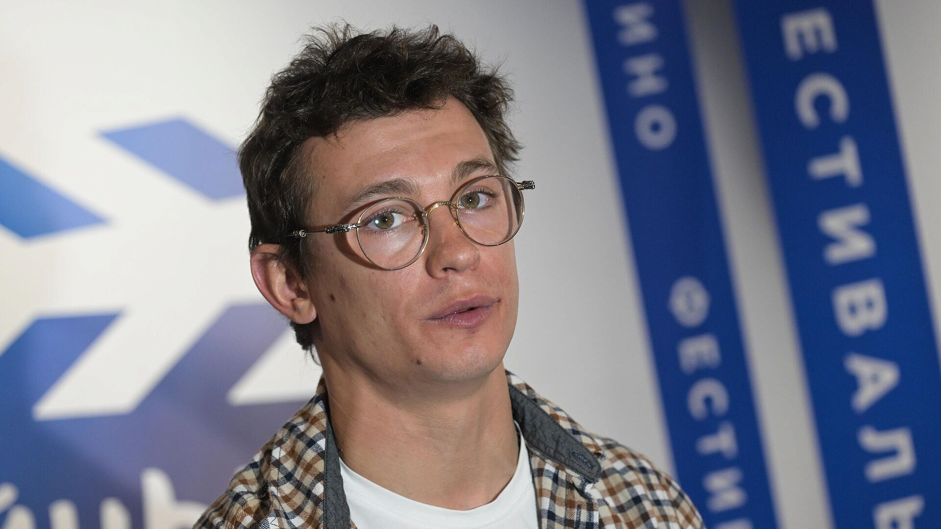 �� "�����������" ��������� ���� ������ ����������� ���� �������