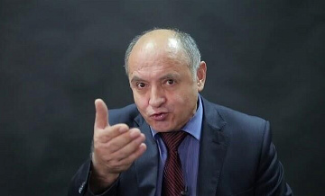 Суд в Махачкале отпустил блогера Рабаданова под домашний арест