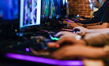 В Китае предупредили об опасности игр с дополненной реальностью